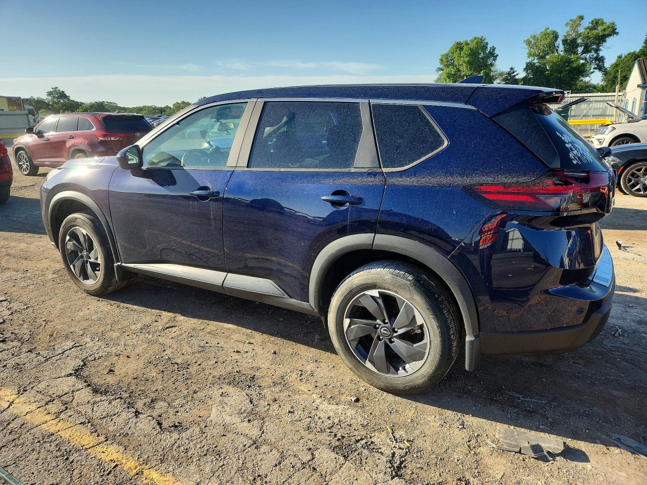 2025 NISSAN ROGUE SV — снимка 2
