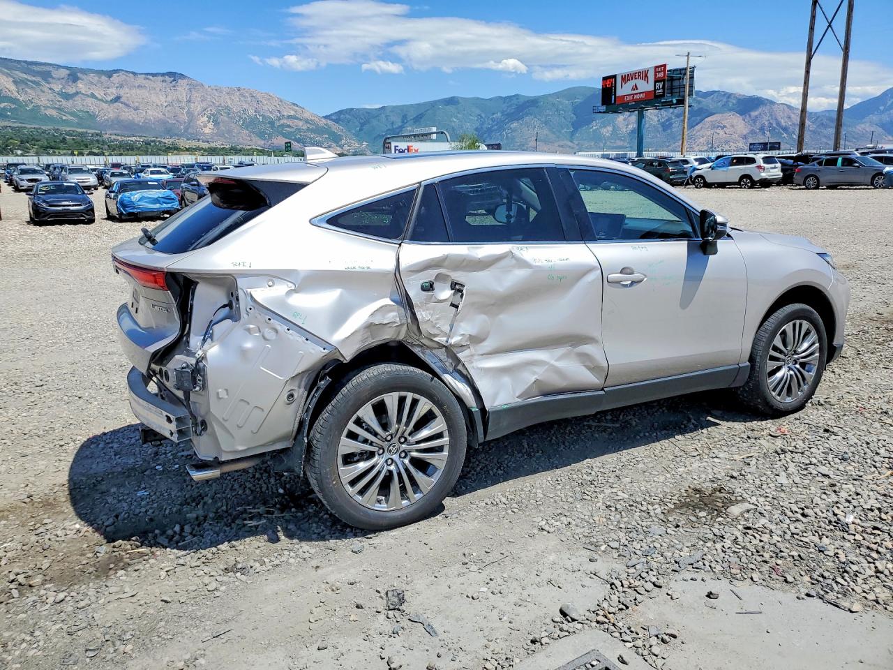 2024 TOYOTA VENZA LIMITED — снимка 3