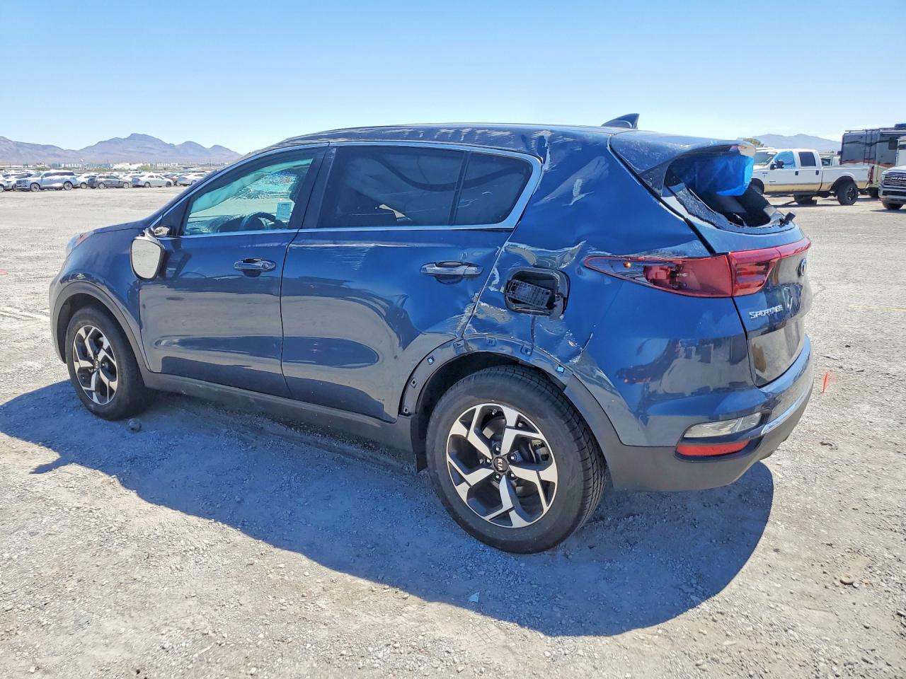 2022 KIA SPORTAGE LX — снимка 2