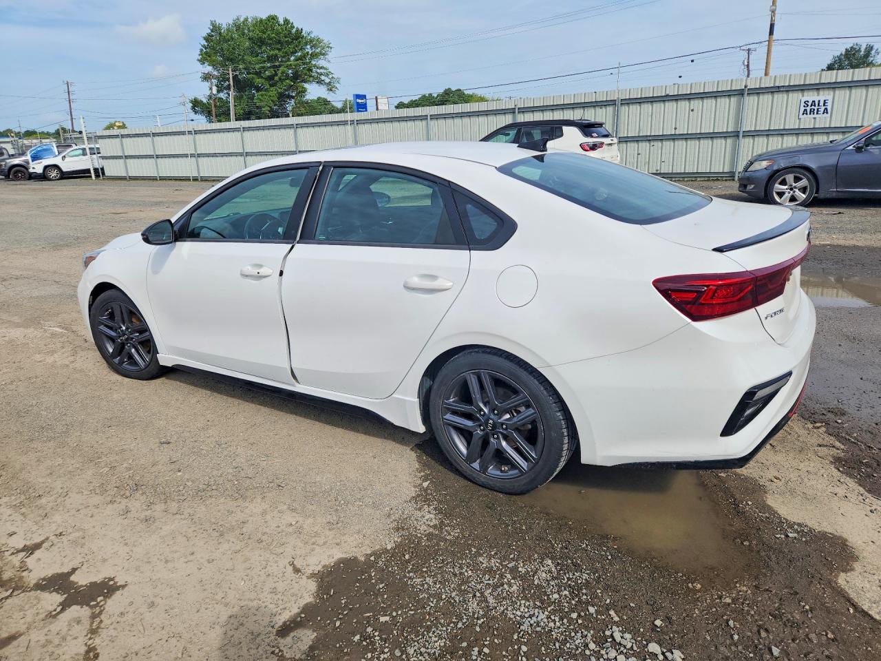 2021 KIA FORTE GT LINE — снимка 2