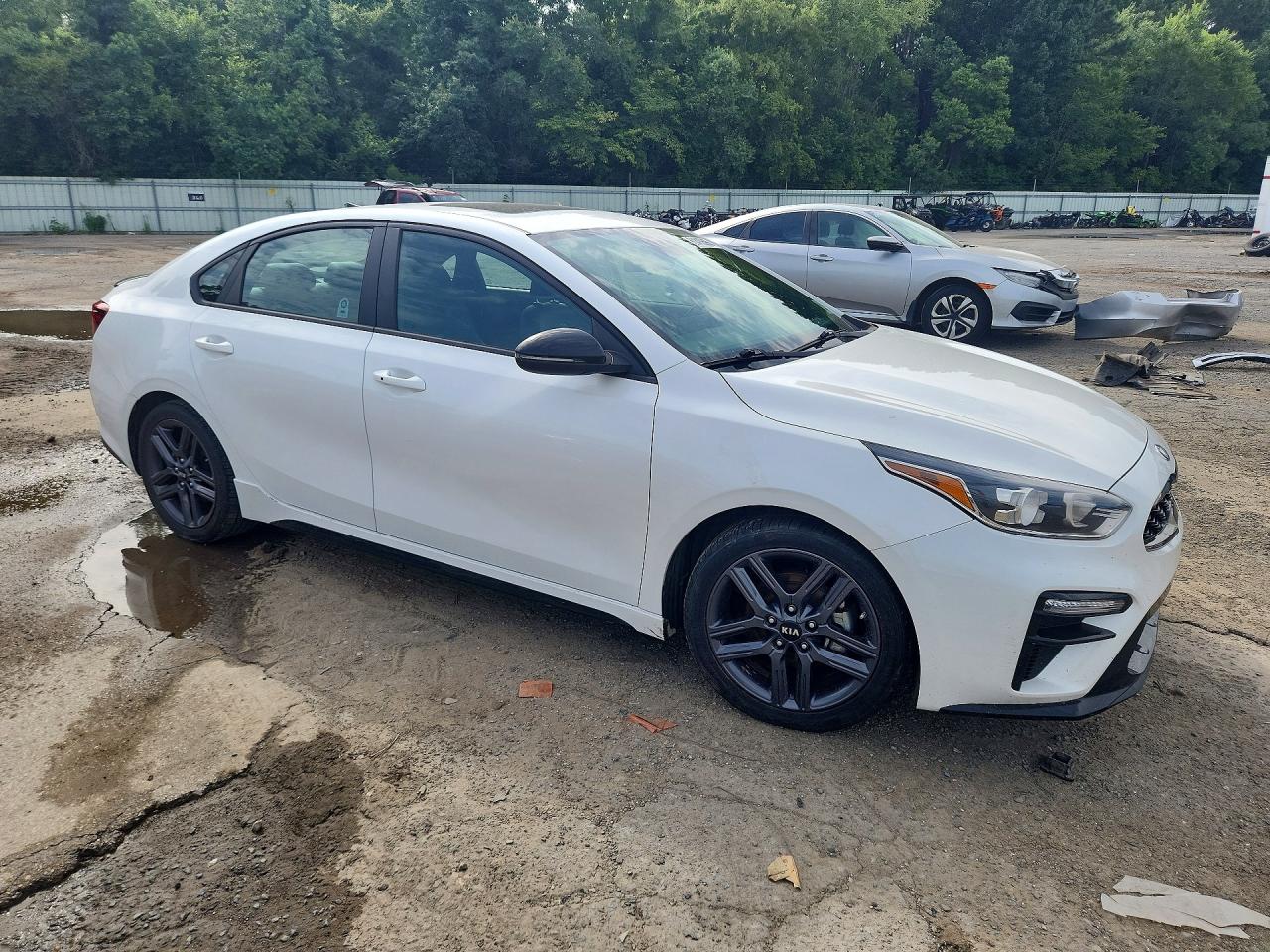 2021 KIA FORTE GT LINE — снимка 4