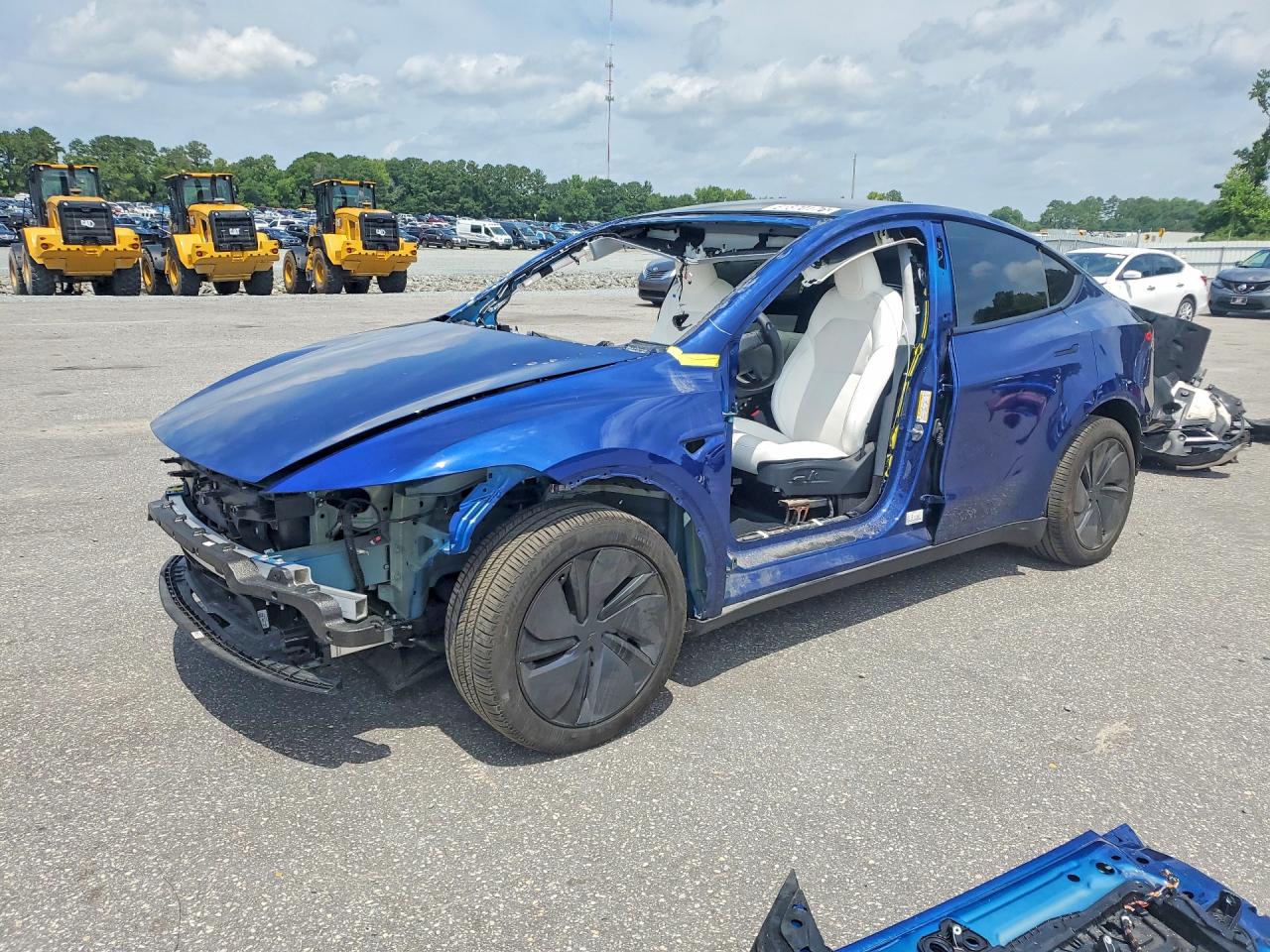 2026 TESLA MODEL Y