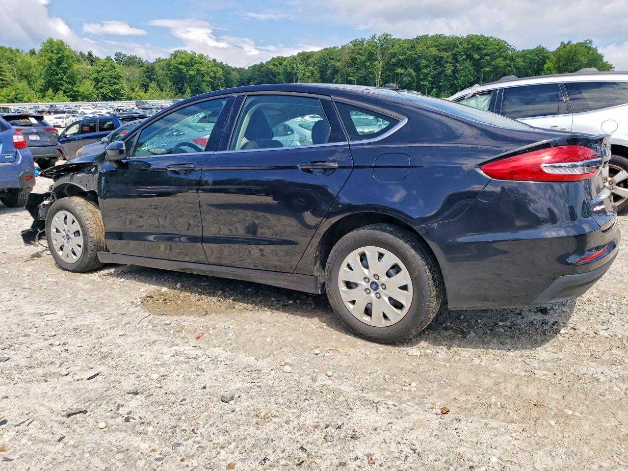 2019 FORD FUSION S — снимка 2