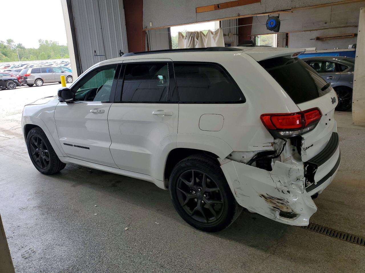 2019 JEEP GRAND CHEROKEE LIMITED — снимка 2