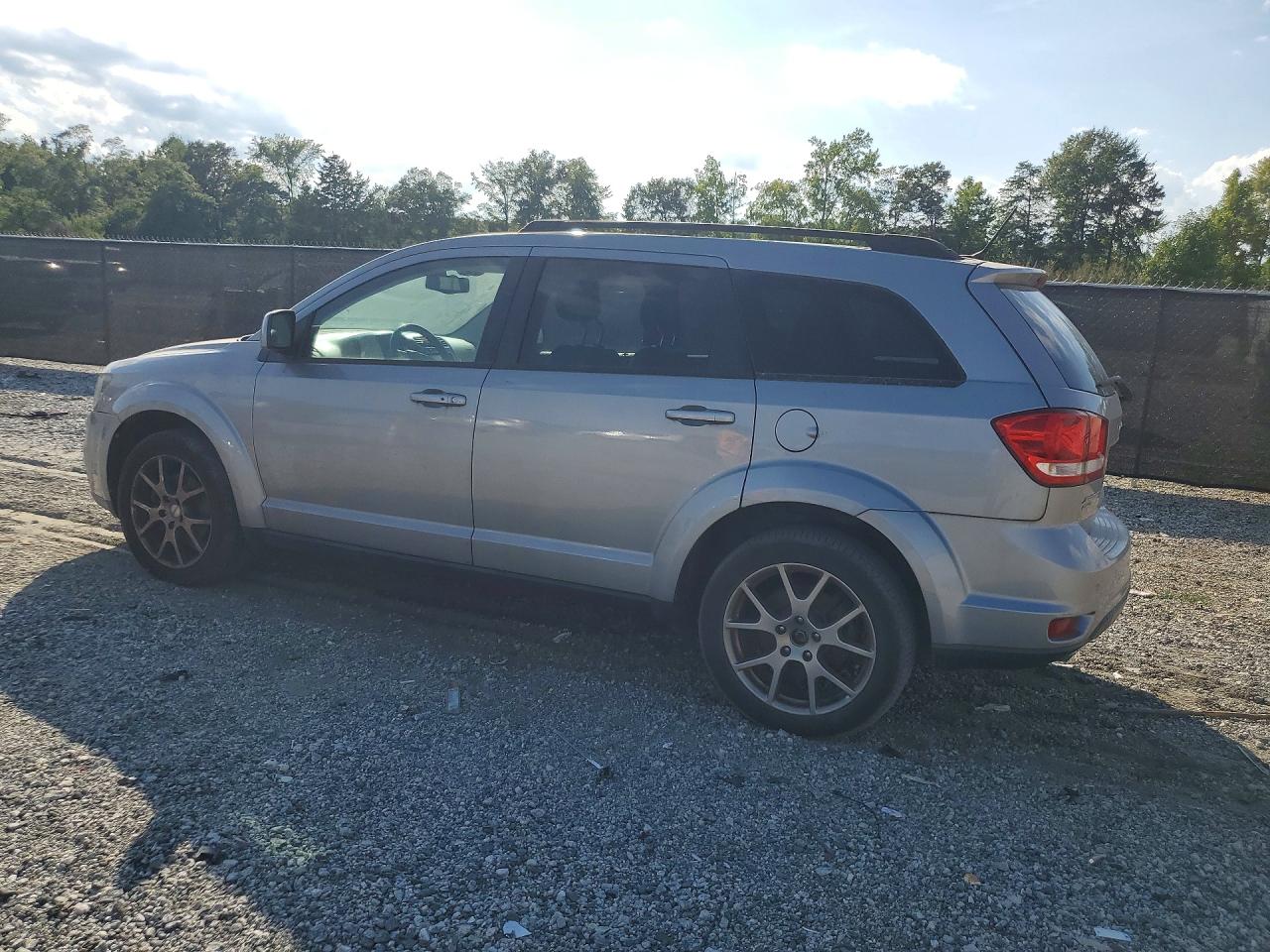 2015 DODGE JOURNEY R/T — снимка 2