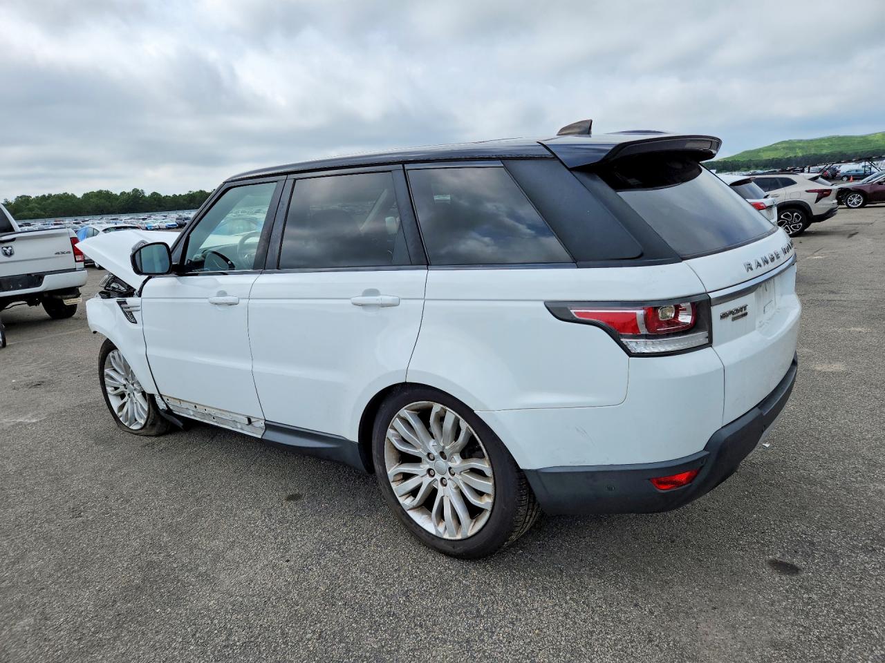 2017 LAND ROVER RANGE ROVER SPORT HSE — снимка 2