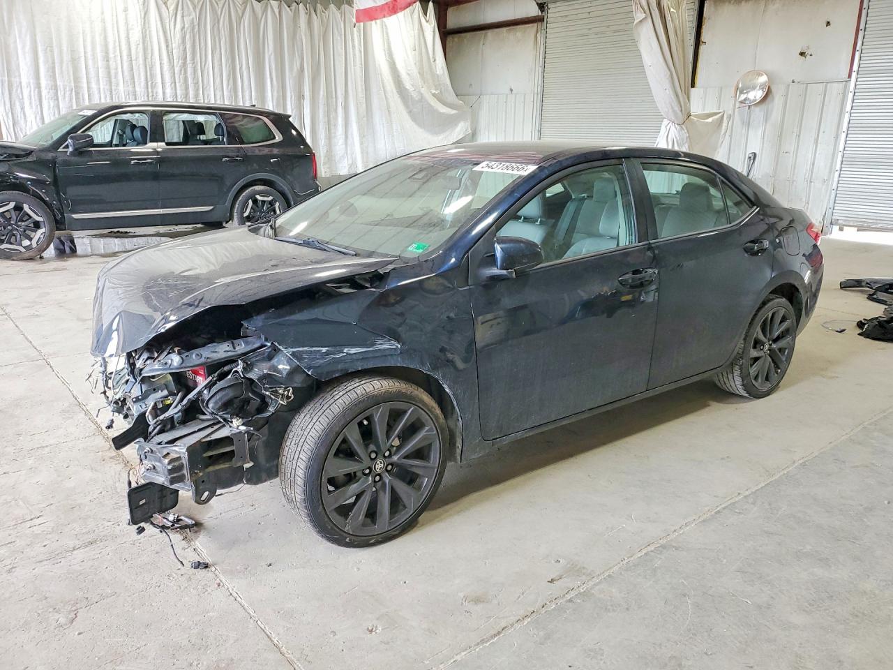2017 TOYOTA COROLLA LE