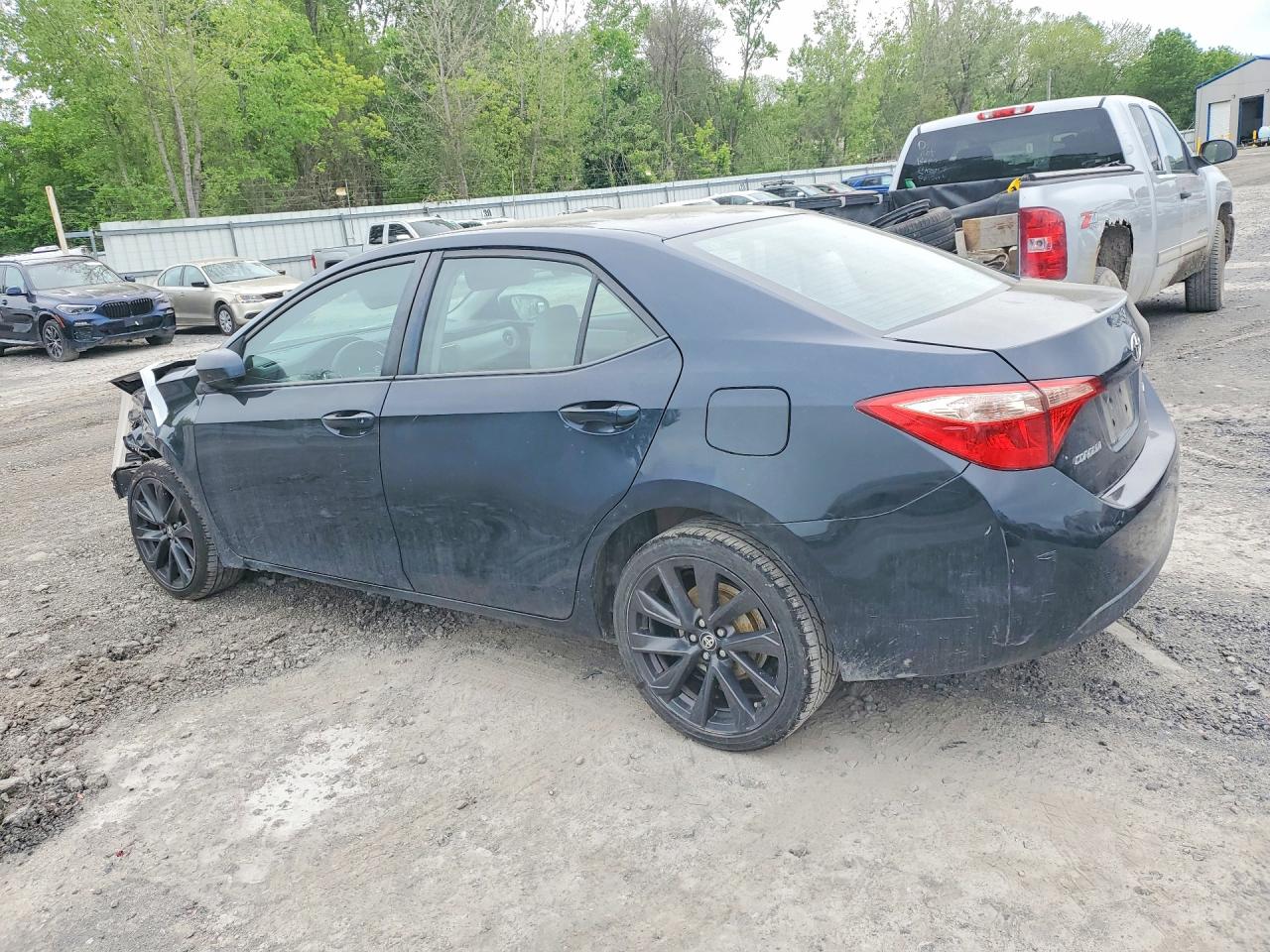 2017 TOYOTA COROLLA LE — снимка 2