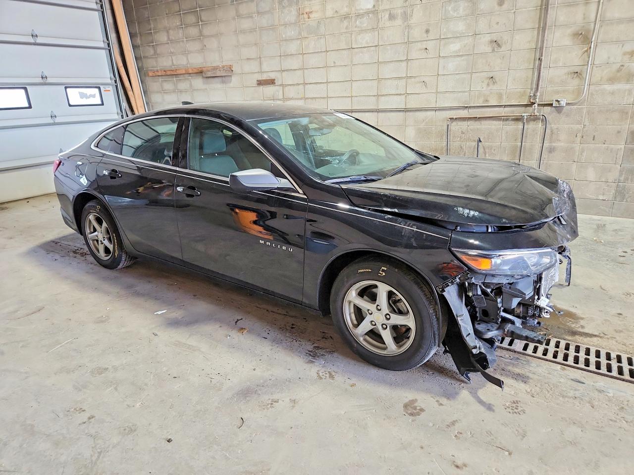 2017 CHEVROLET MALIBU LS — снимка 4