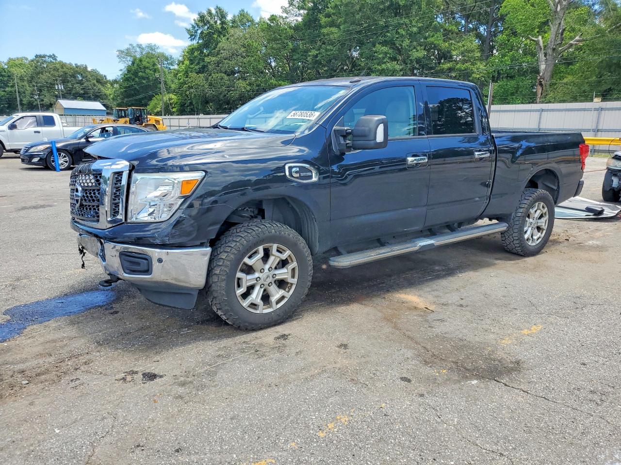 2018 NISSAN TITAN XD SV