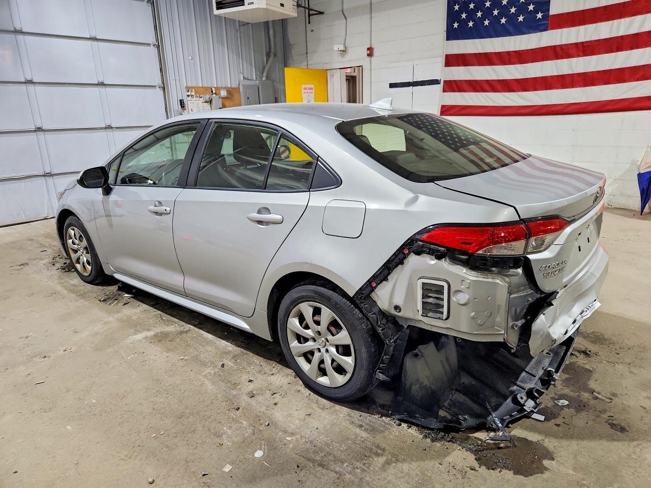 2021 TOYOTA COROLLA LE — снимка 2