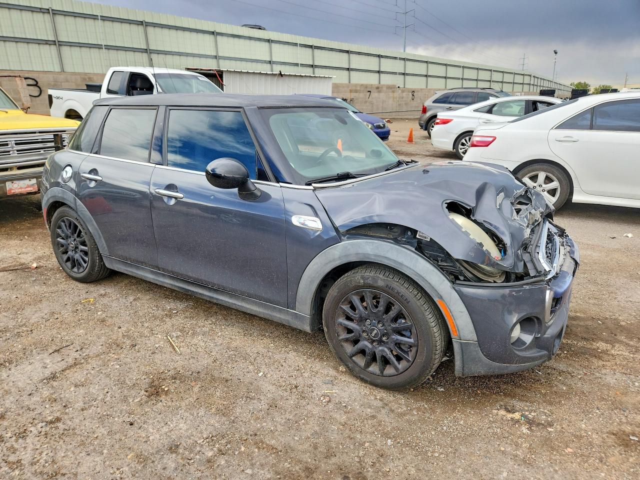 2015 MINI COOPER S — снимка 4
