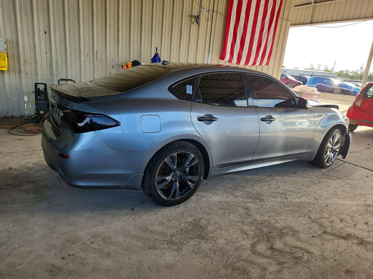 2017 INFINITI Q70 3.7 — снимка 3