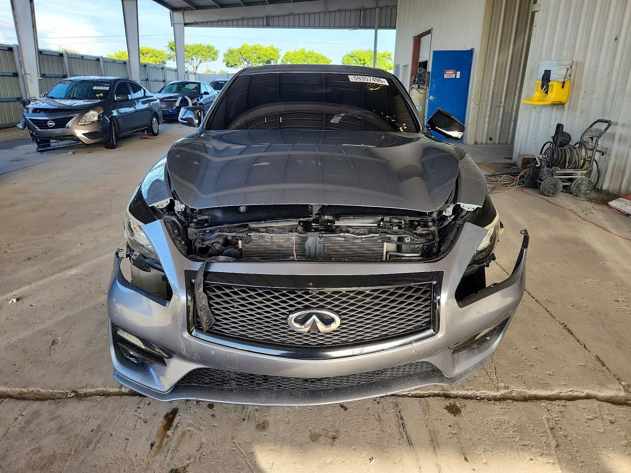 2017 INFINITI Q70 3.7 — снимка 5