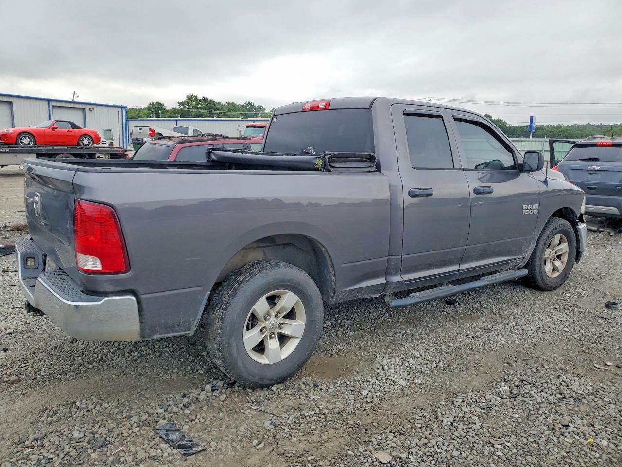2018 RAM 1500 ST — снимка 3