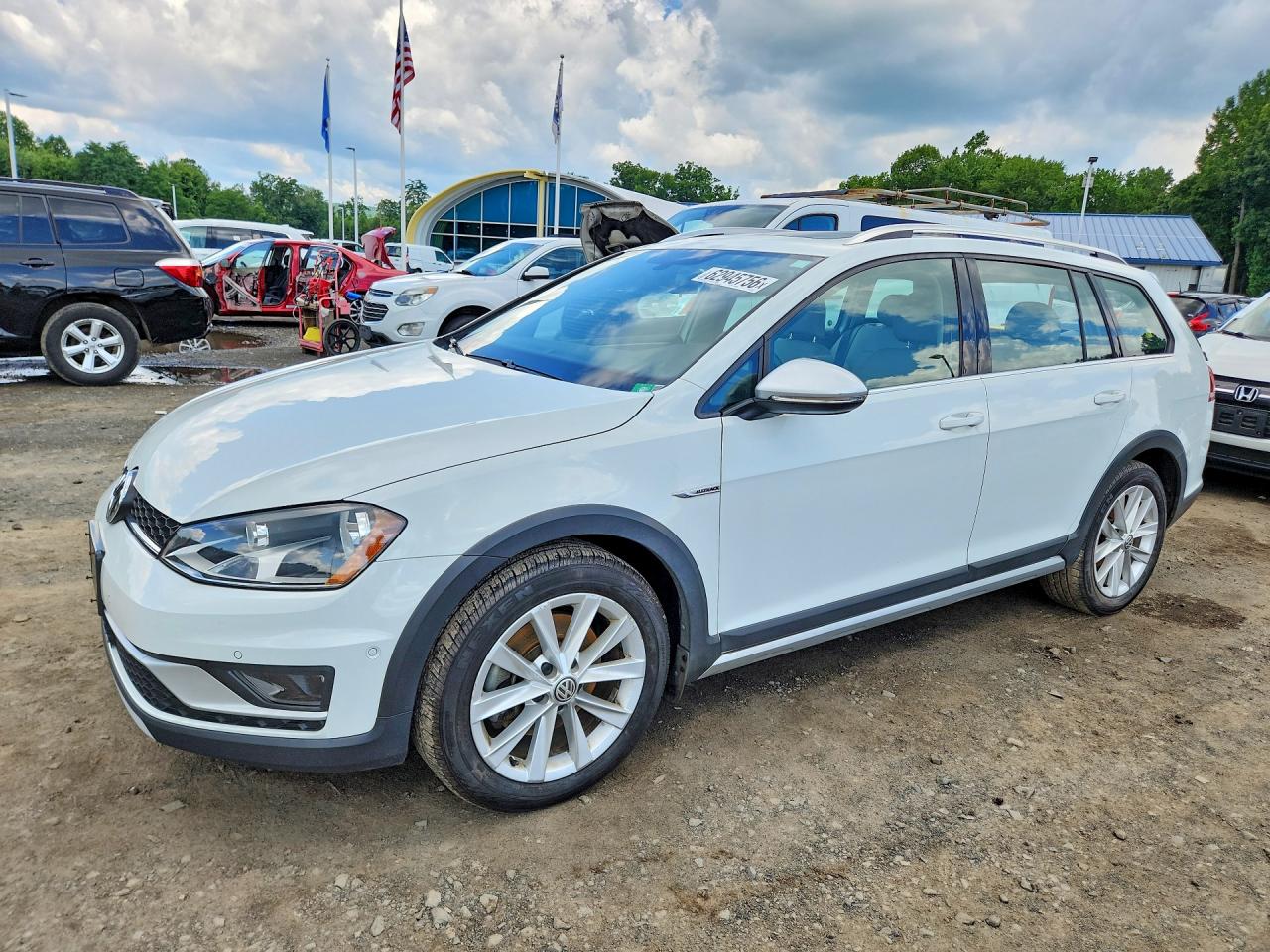 2017 VOLKSWAGEN GOLF ALLTRACK S