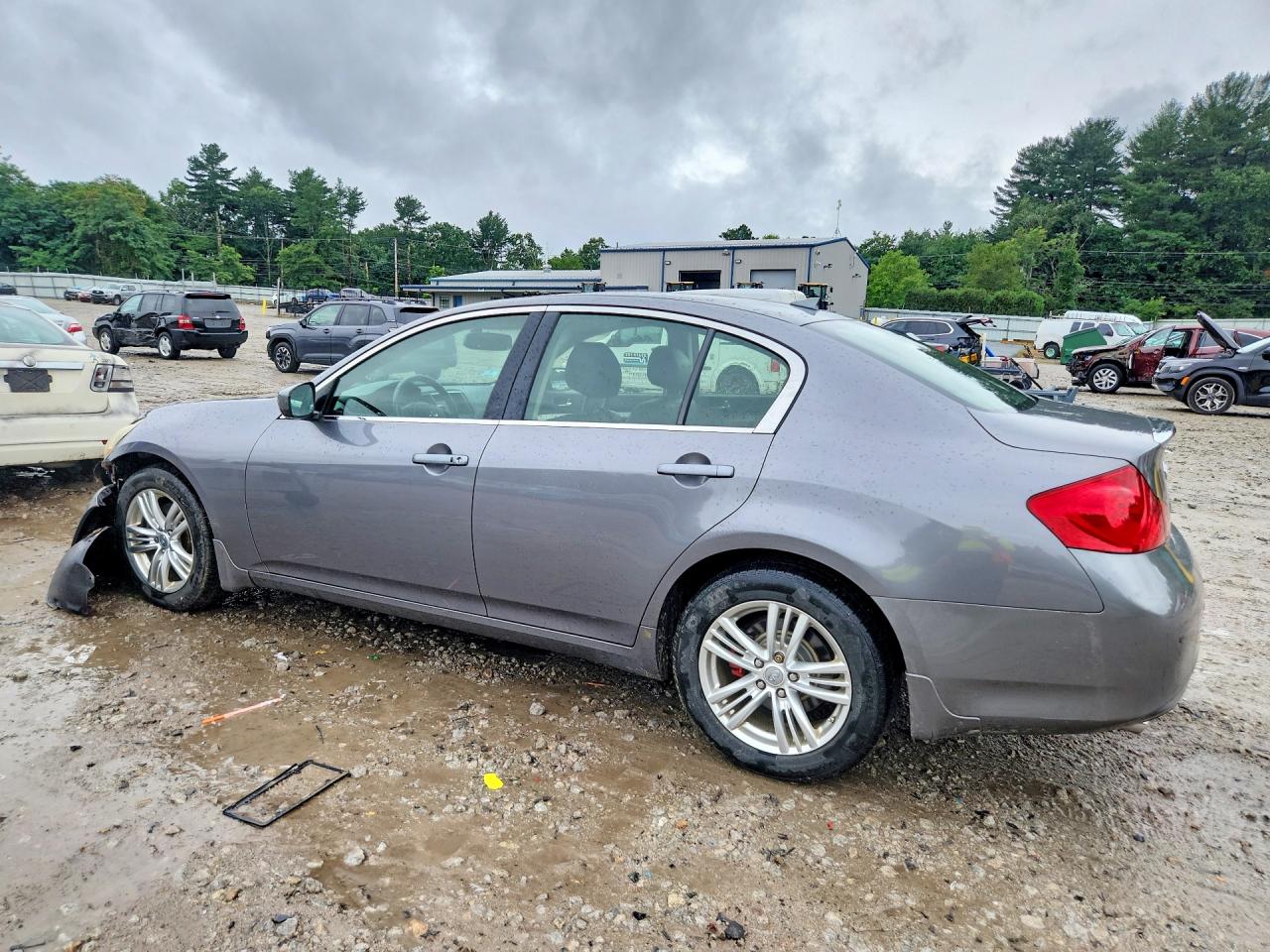 2013 INFINITI G37 SEDAN X — снимка 2