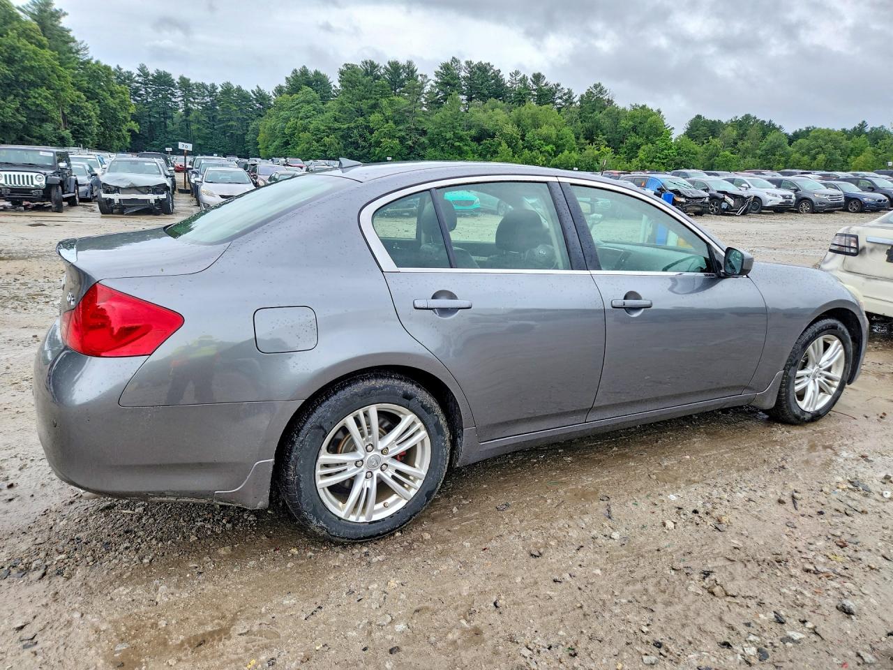 2013 INFINITI G37 SEDAN X — снимка 3