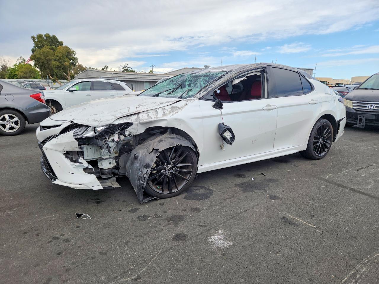 2021 TOYOTA CAMRY XSE