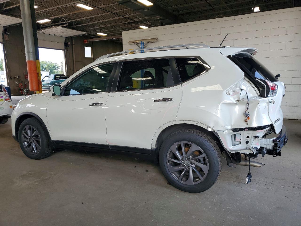 2016 NISSAN ROGUE SL — снимка 2