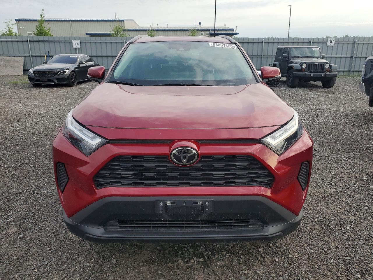 2024 TOYOTA RAV4 XLE — снимка 5