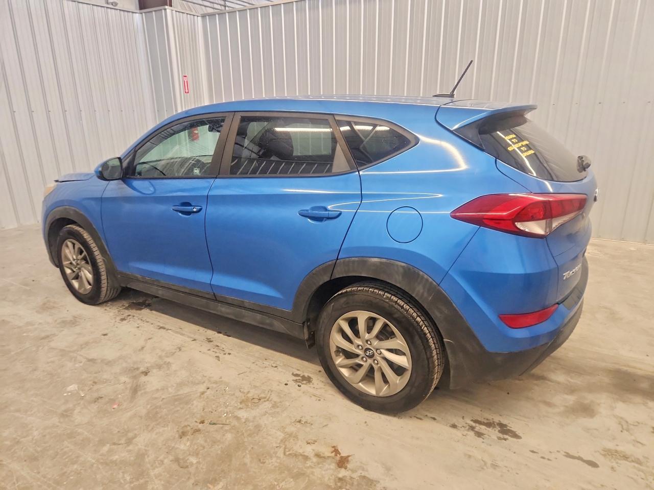 2016 HYUNDAI TUCSON SE — снимка 2