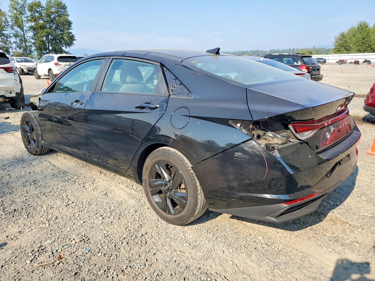2022 HYUNDAI ELANTRA SEL — снимка 2
