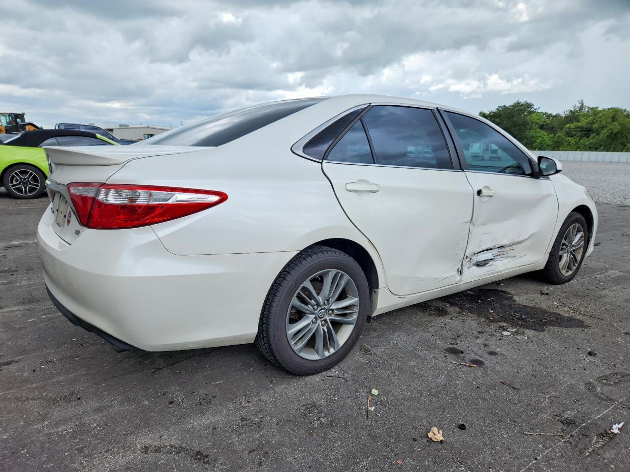 2017 TOYOTA CAMRY SE — снимка 3