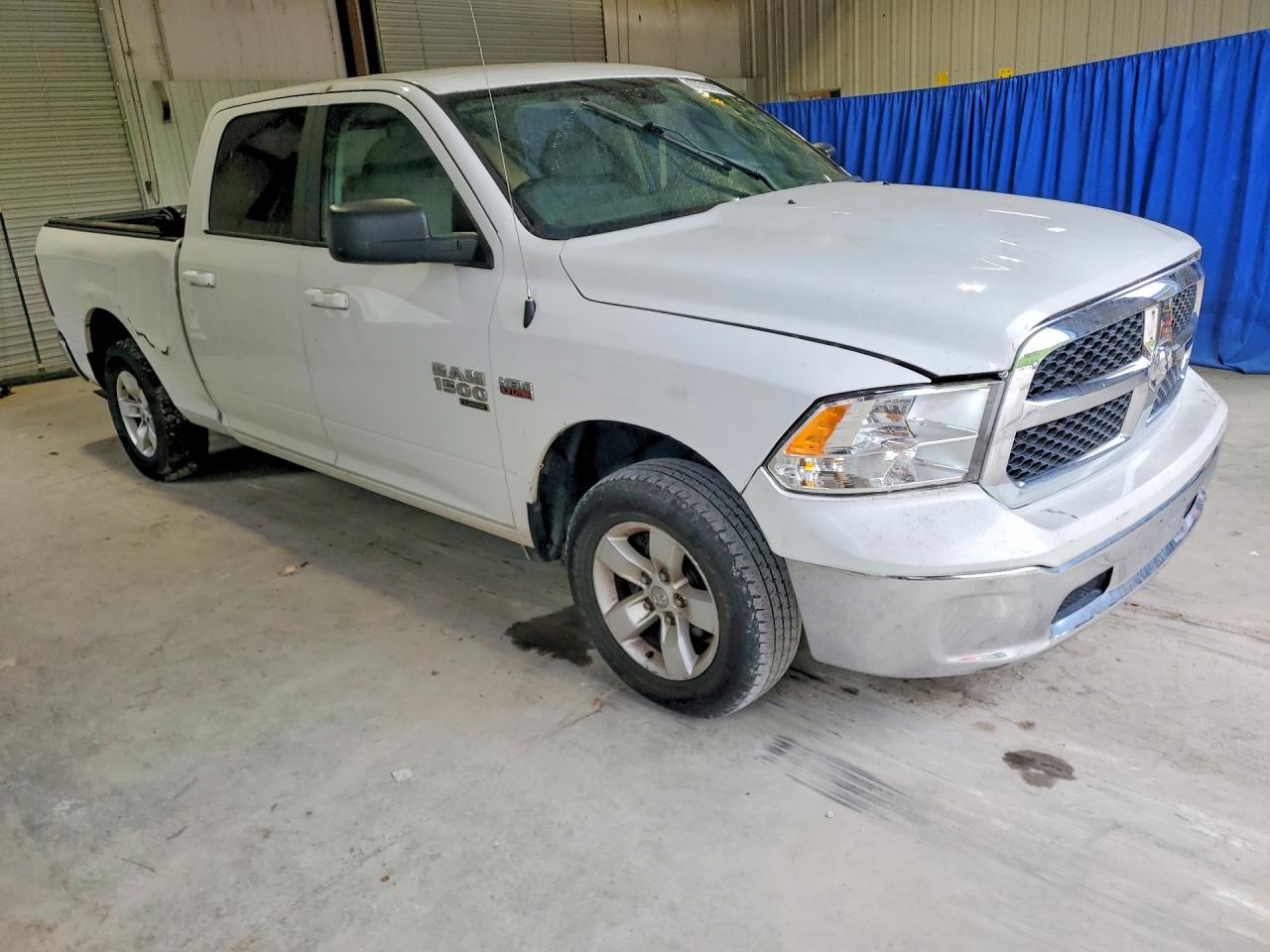 2020 RAM 1500 CLASSIC SLT — снимка 4