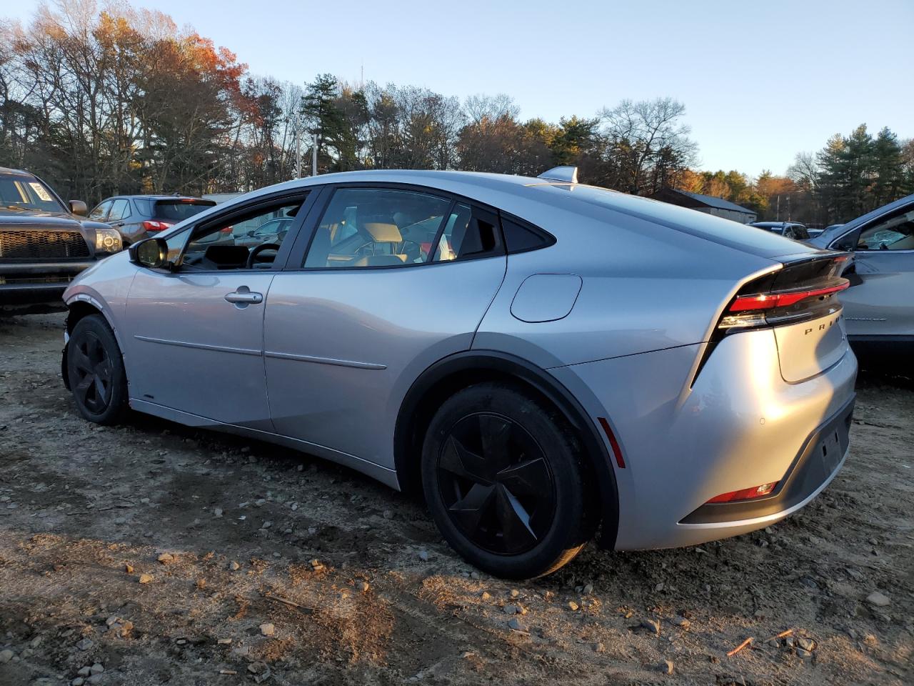2024 TOYOTA PRIUS LE — снимка 2