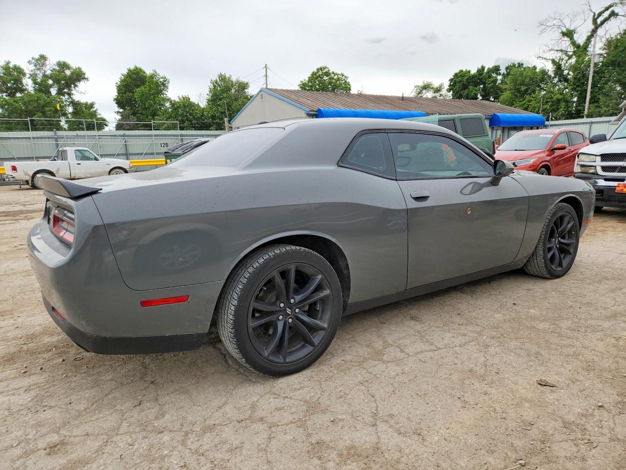 2017 DODGE CHALLENGER SXT — снимка 3