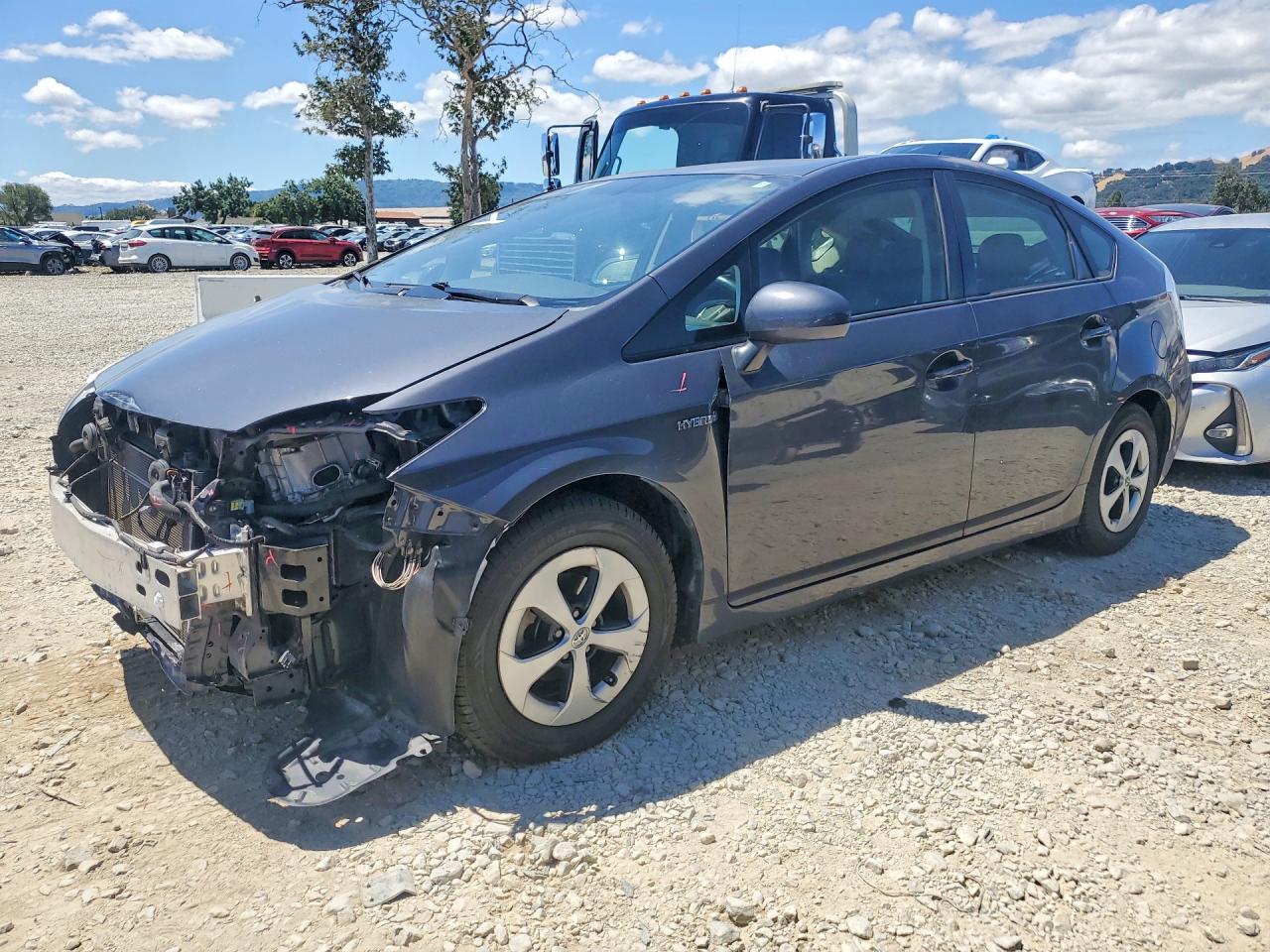 2015 TOYOTA PRIUS FOUR
