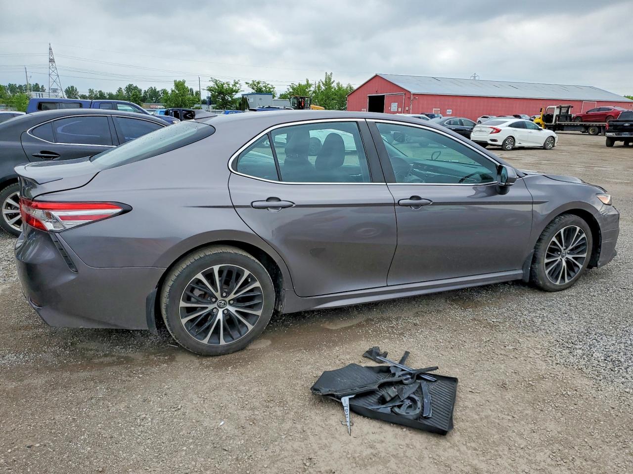 2019 TOYOTA CAMRY L — снимка 3