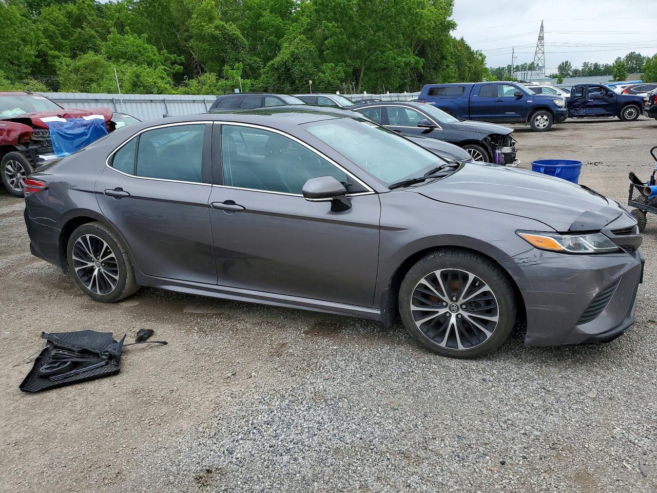2019 TOYOTA CAMRY L — снимка 4