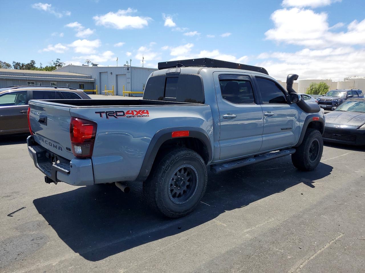 2019 TOYOTA TACOMA — снимка 3