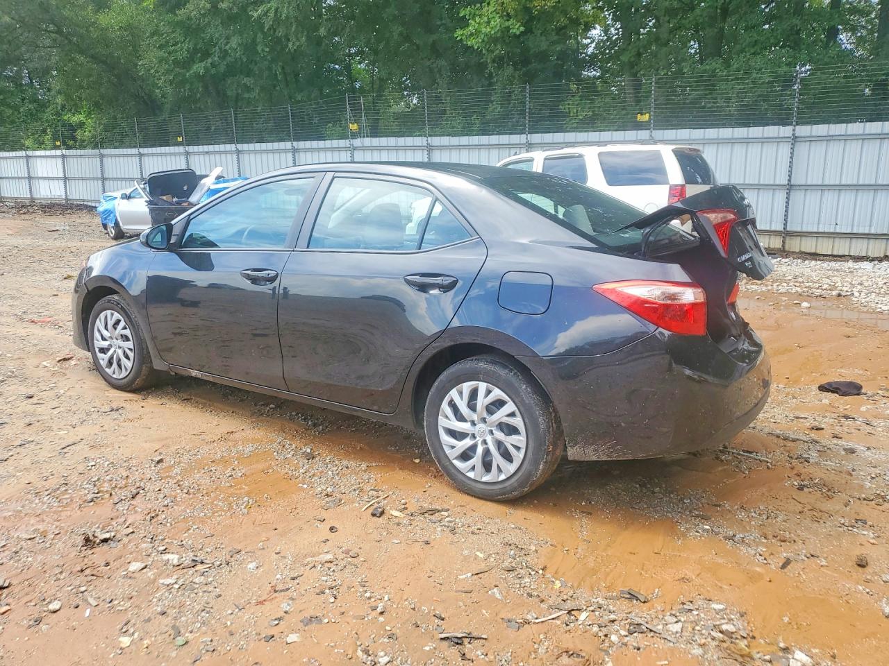 2018 TOYOTA COROLLA LE — снимка 2