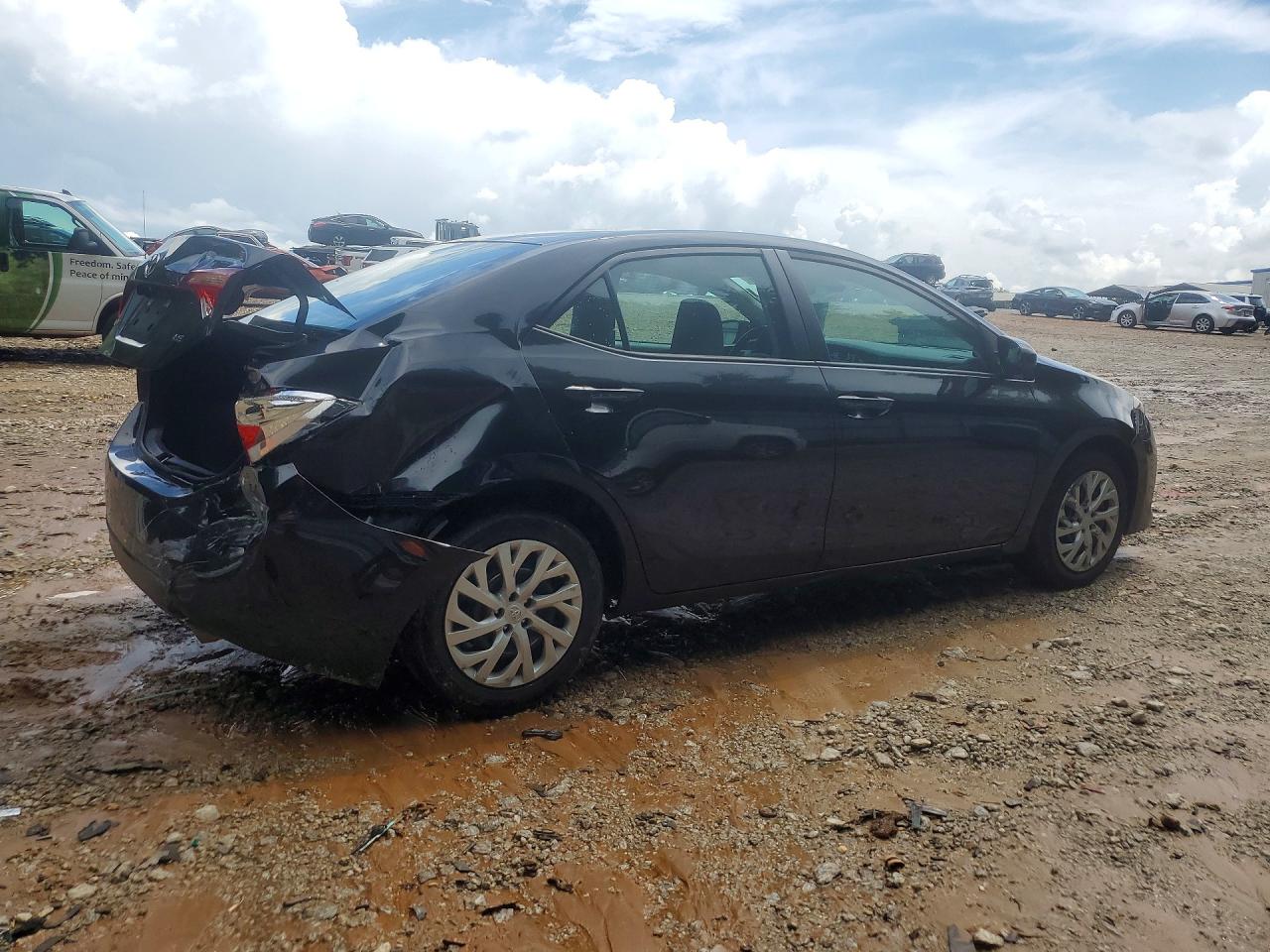 2018 TOYOTA COROLLA LE — снимка 3