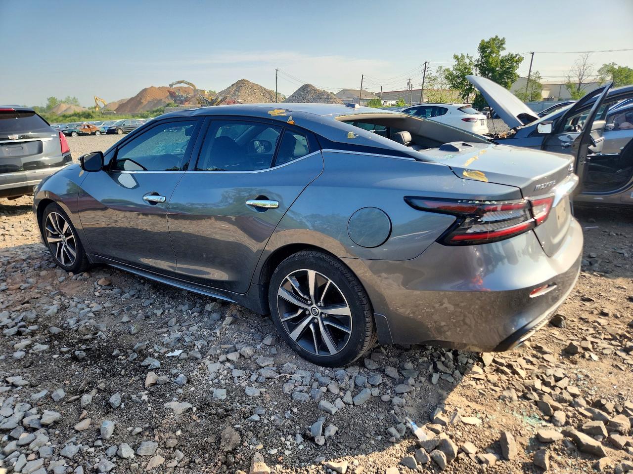 2019 NISSAN MAXIMA 3.5 SV — снимка 2