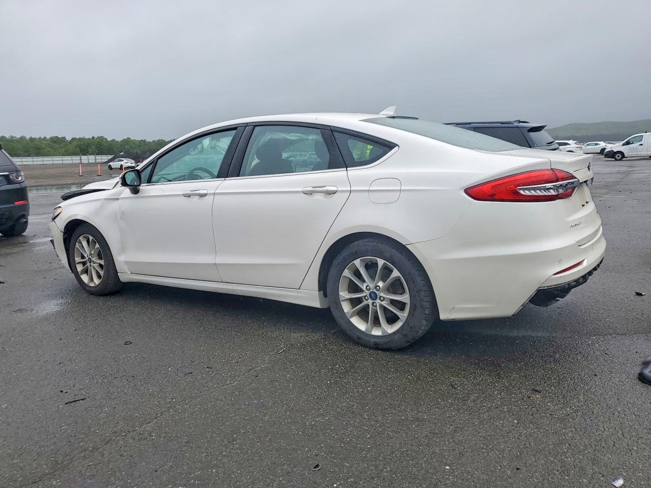 2019 FORD FUSION SE — снимка 2