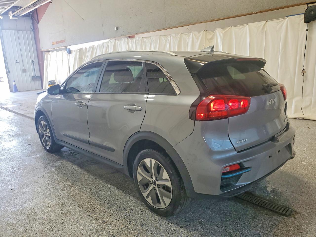 2022 KIA NIRO EV S — снимка 2