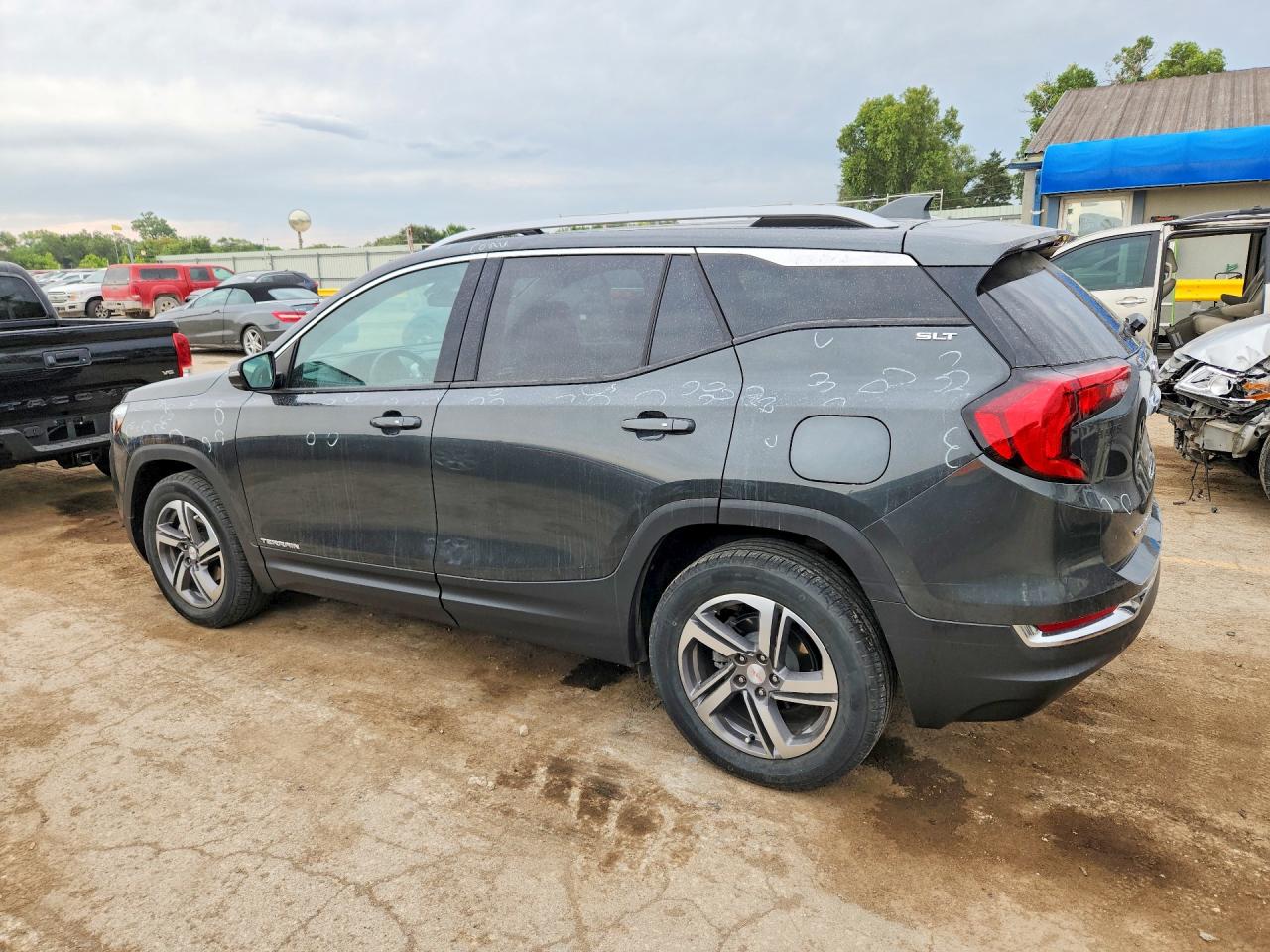 2021 GMC TERRAIN SLT — снимка 2
