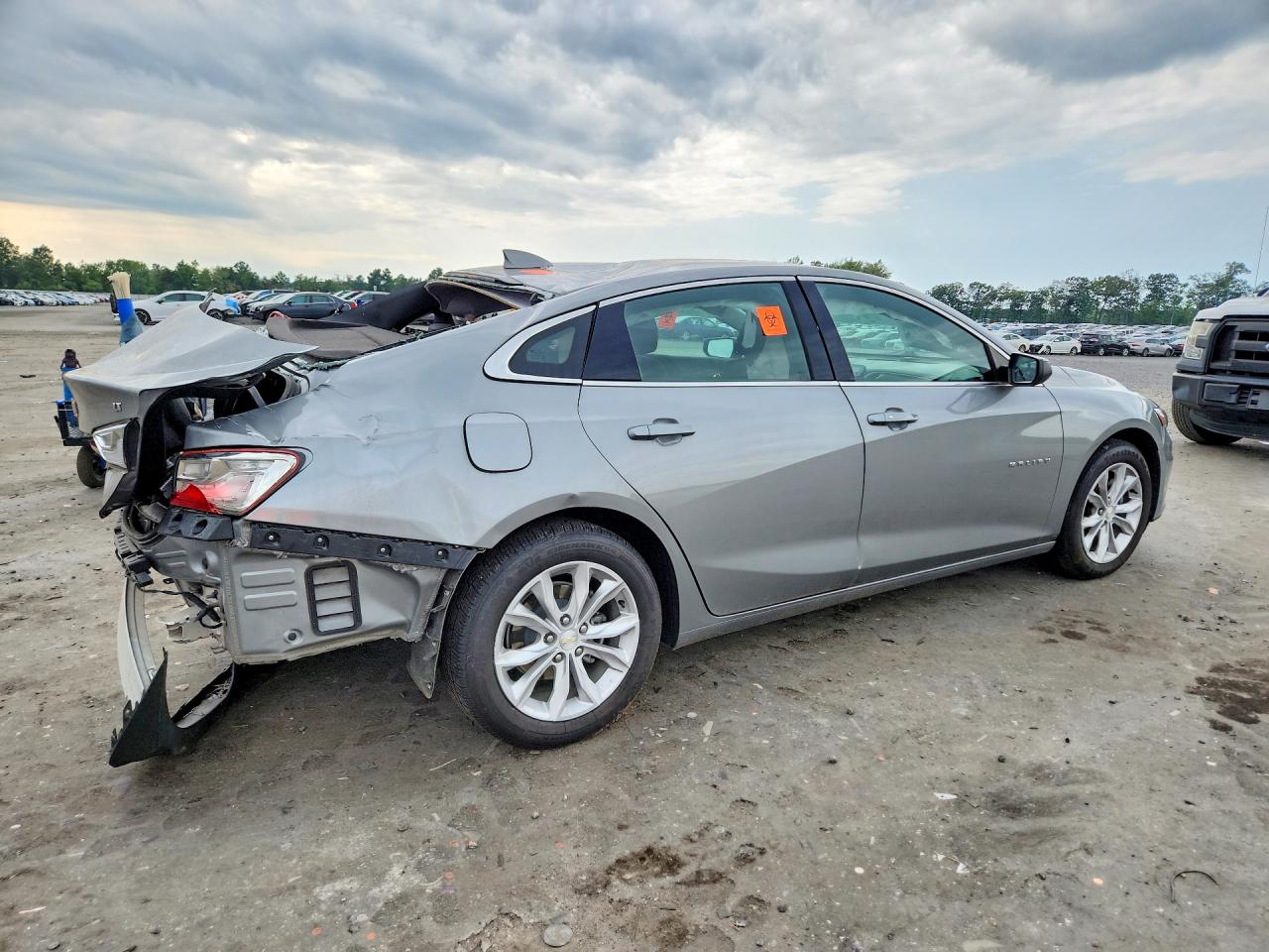 2023 CHEVROLET MALIBU LT — снимка 3