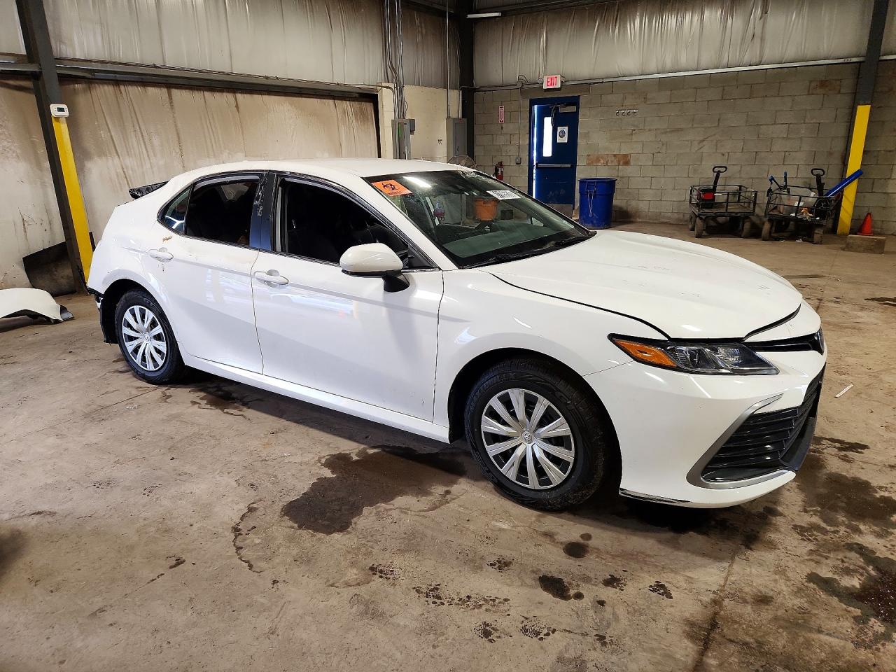 2024 TOYOTA CAMRY LE — снимка 4