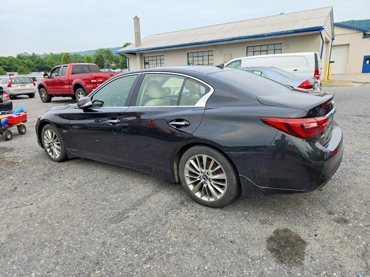 2018 INFINITI Q50 3.0T LUXE — снимка 2