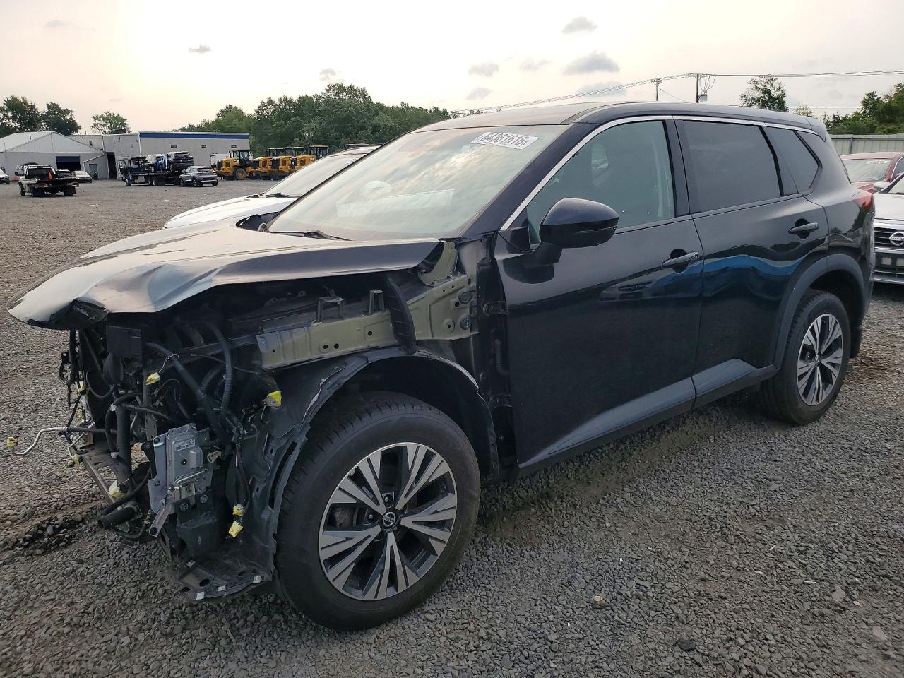 2021 NISSAN ROGUE SV