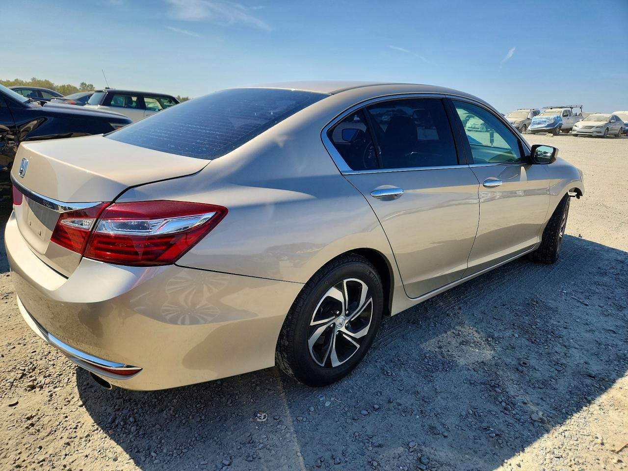 2017 HONDA ACCORD LX — снимка 3