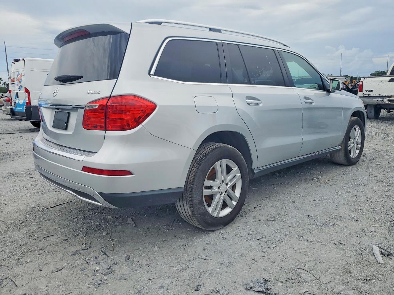 2016 MERCEDES-BENZ GL 450 4MATIC — снимка 3