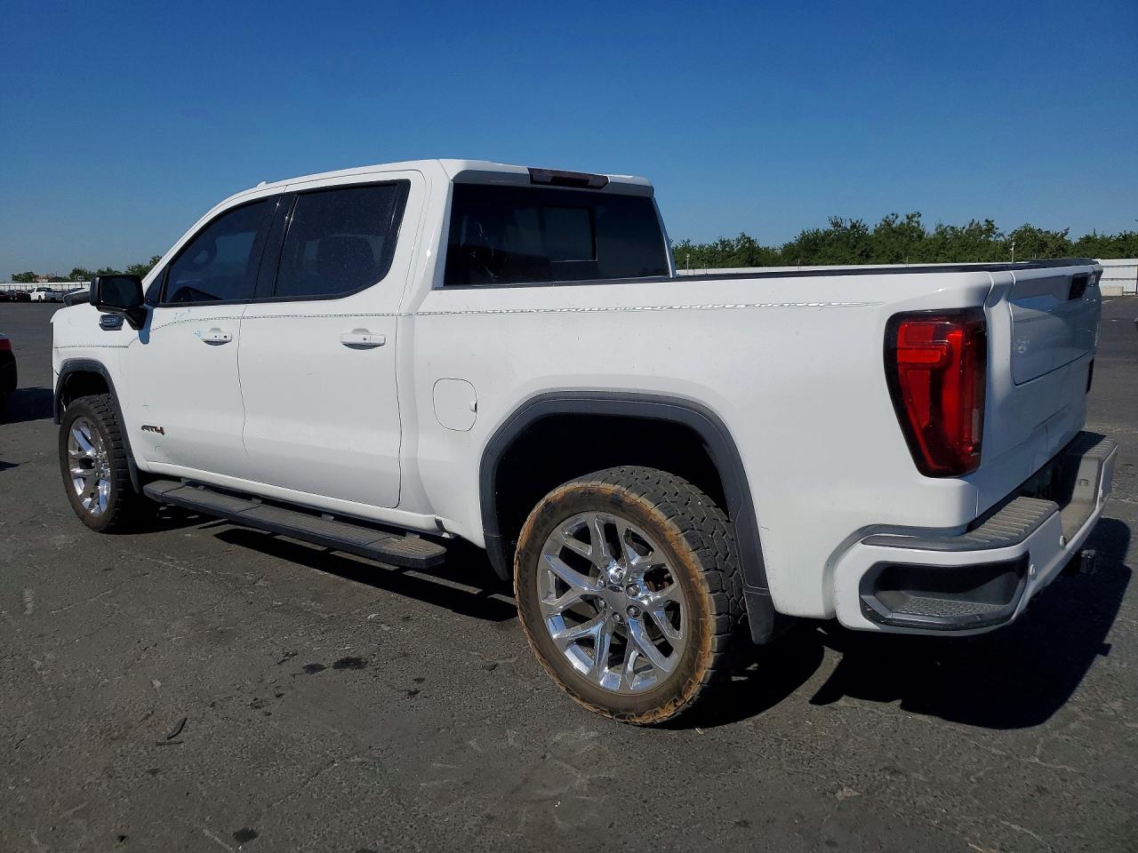 2019 GMC SIERRA K1500 AT4 — снимка 2