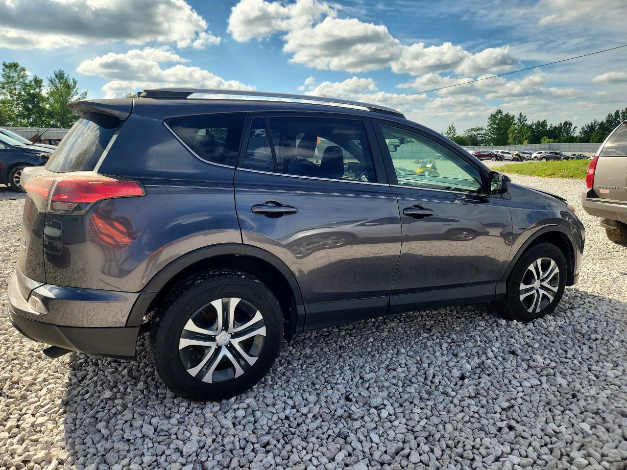 2016 TOYOTA RAV4 LE — снимка 3