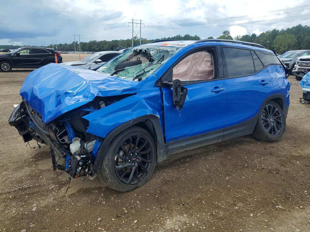 2024 GMC TERRAIN SLT